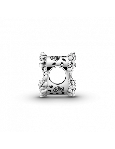 Charm en plata de ley Corazón Abierto y Flores Rosas