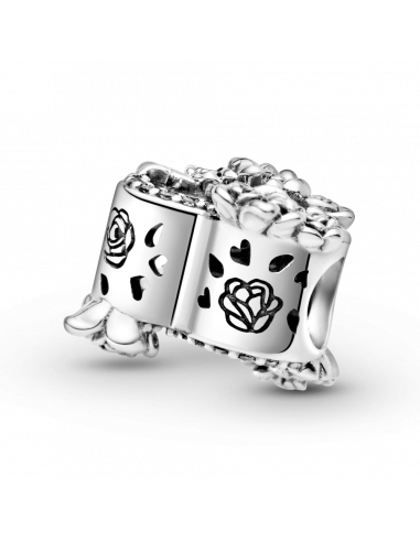 Charm en plata de ley Corazón Abierto y Flores...