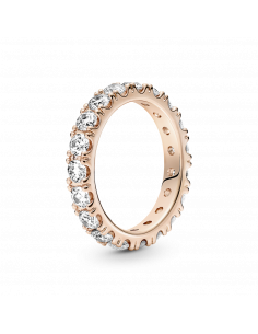 Anillo con un recubrimiento en oro rosa de 14k Eternity...