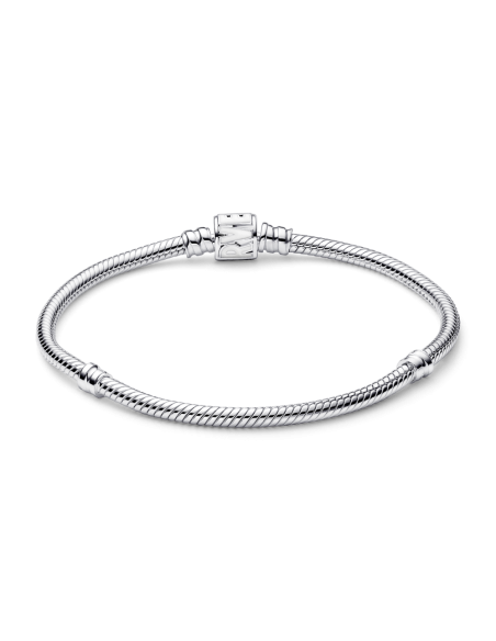 Pulsera Pandora Moments en plata de ley Cadena de Serpiente Cierre de Logo Marvel.