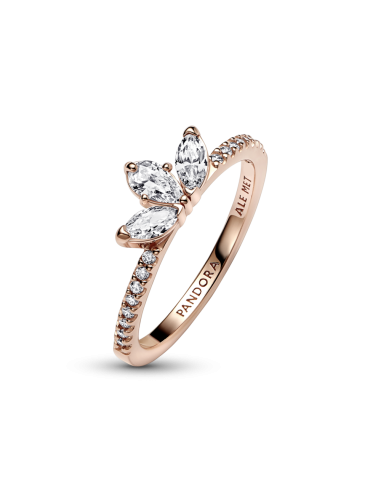 Anillo con un recubrimiento en oro rosa de 14k...