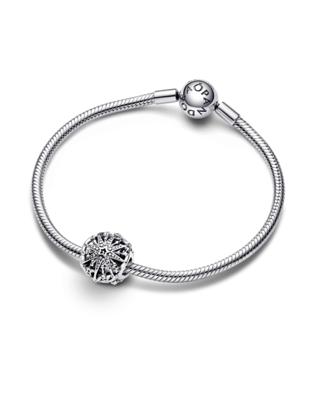 Charm en plata de ley Copo de Nieve Celestial